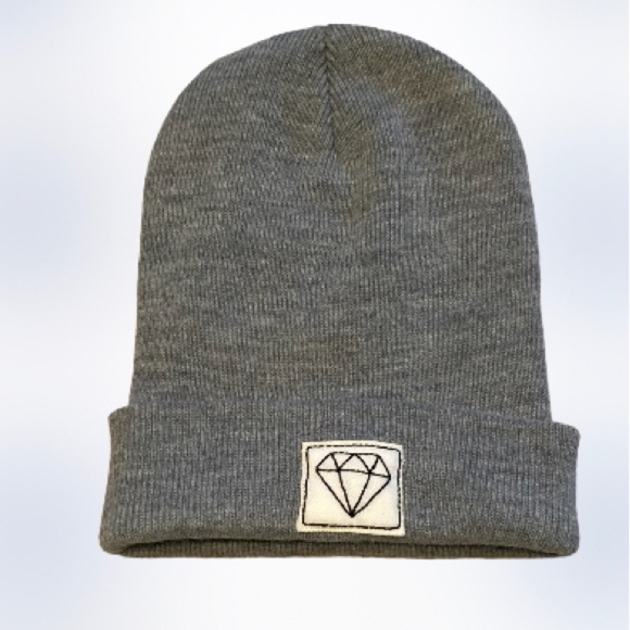 Bayside: Diamond Beanie Hat - Picture 5 of 13
